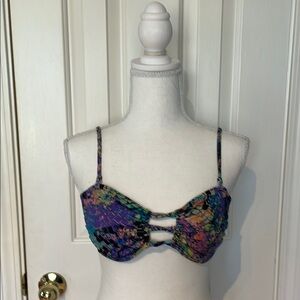 BillaBong Multicolor Women's Swimsuit Top. NWT